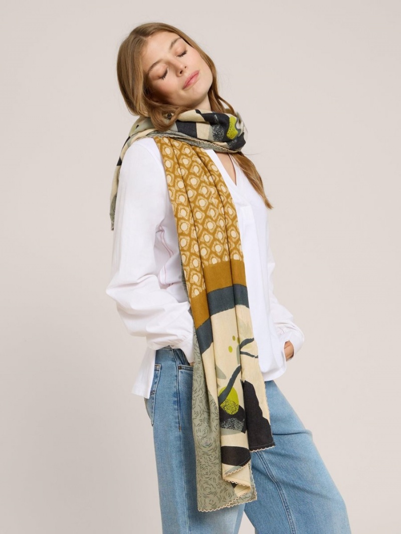 Green Multi White Stuff Leaf Print Scarf | 81652GOCA